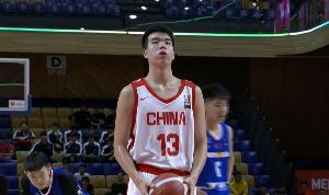 U17男籃半場領先19分！媒體人：延續火力打立陶宛加拿大也有機會