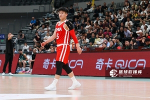 鐵匠出身？陳昱休11投僅2中拿到4分 三分6中0