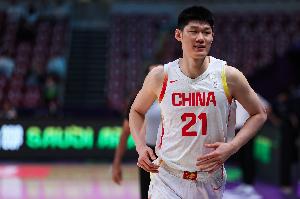 郭艾倫：中國隊不要老是選擇沉退 胡金秋有能力防各種位置