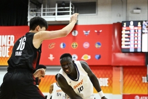 太陽夏聯主帥：弗萊明和馬盧阿奇 均在今日比賽中遭遇抽筋困擾