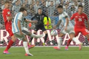 絕殺？！第112分鍾，阿爾瓦雷斯兜射死角破門！阿根廷2-1領先瑞士