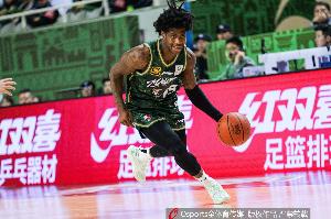 直播吧：同曦預計提交戴維斯、利夫外援優先續約權！多隊曾有意！