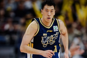 同曦三年D類頂薪簽下杜潤旺 廣東C類報價未能留人