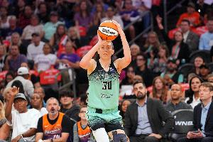 斯圖爾特WNBA總得分達6575分 超越坎迪斯·帕克排名曆史第10