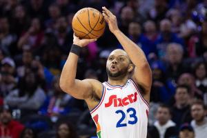 要說再見了？記者：埃裏克·戈登即將宣布從NBA退役 結束18年生涯