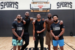 誇梅：76人的合練說明不了啥 我上我也行 這跟NBA比賽完全不一樣